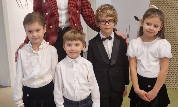Savoir-vivre- strój galowy