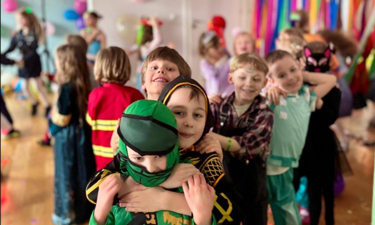 Bal karnawałowy- grupa Pandy i Pingwiny